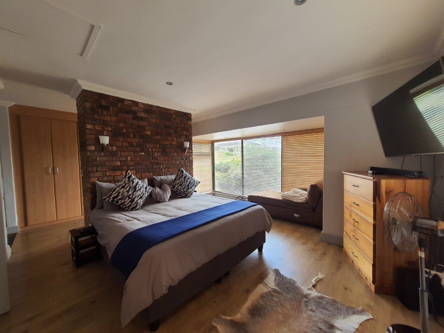 To Let 3 Bedroom Property for Rent in Oude Westhof Western Cape